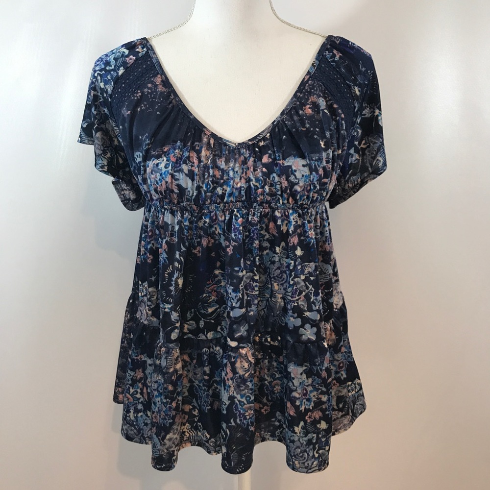 Free People V neck Printed blouse