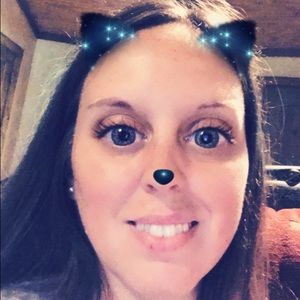 Meet your Posher, Angie