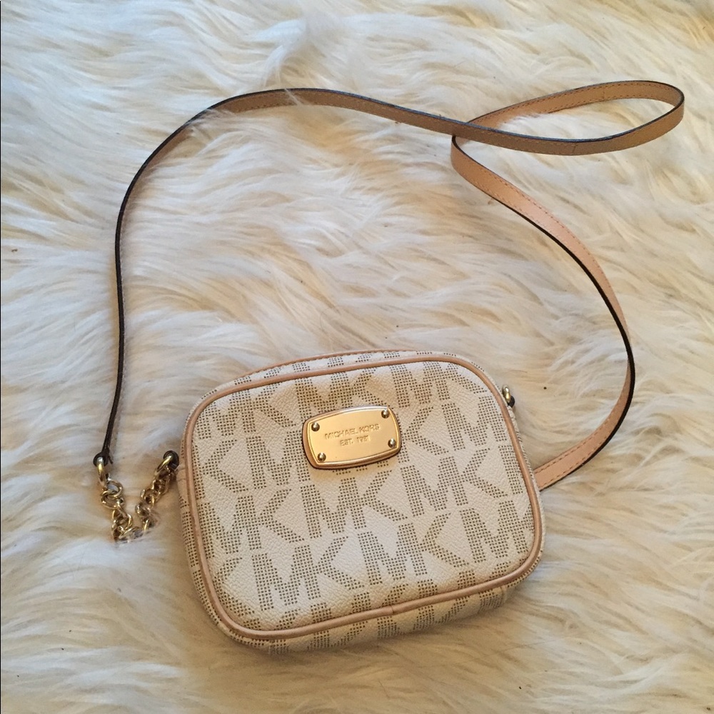 Authentic Michael Kors white signature crossbody