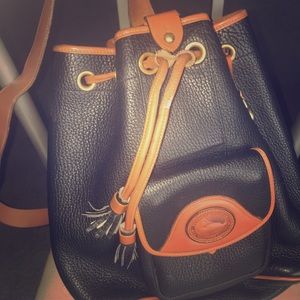 Dooney & Bourke