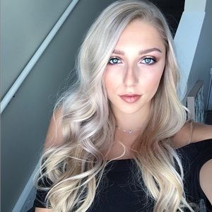 Meet your Posher, Mallory