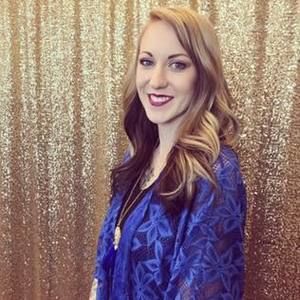 Meet your Posher, Alexandra