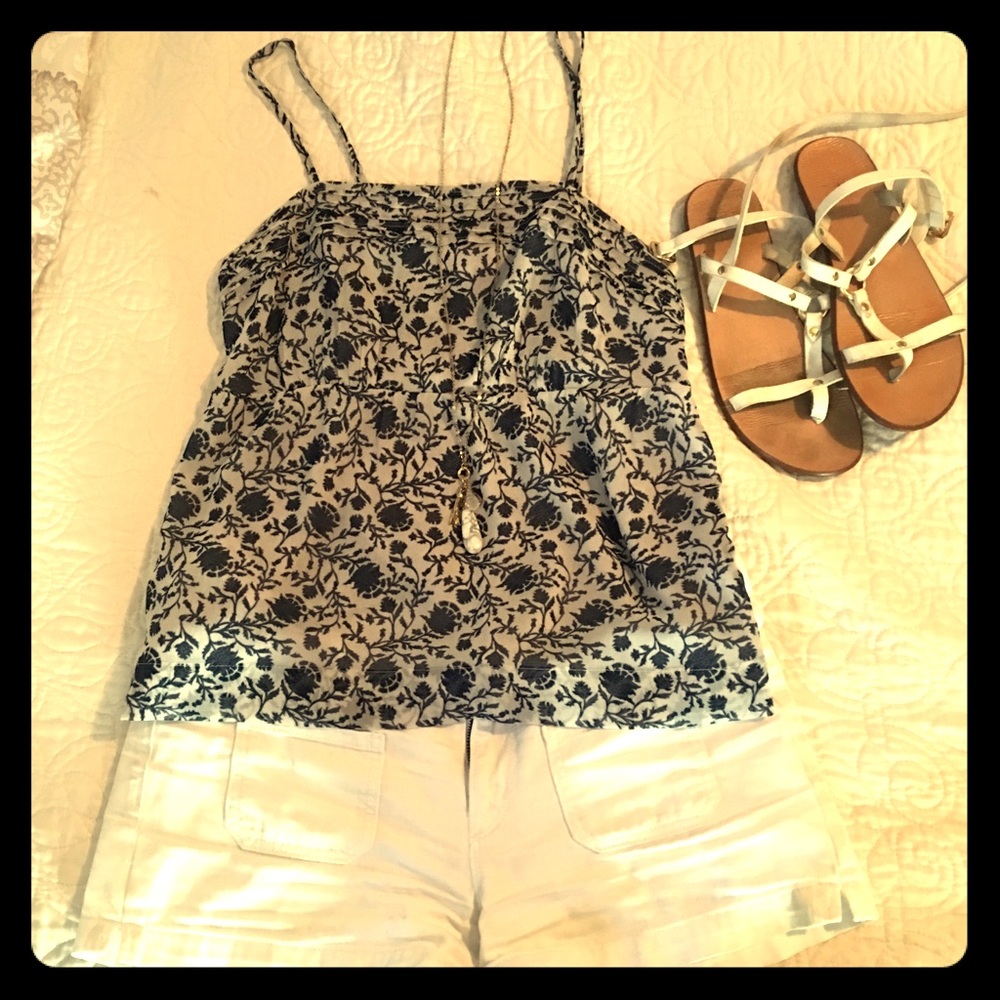 Loft size small summer top