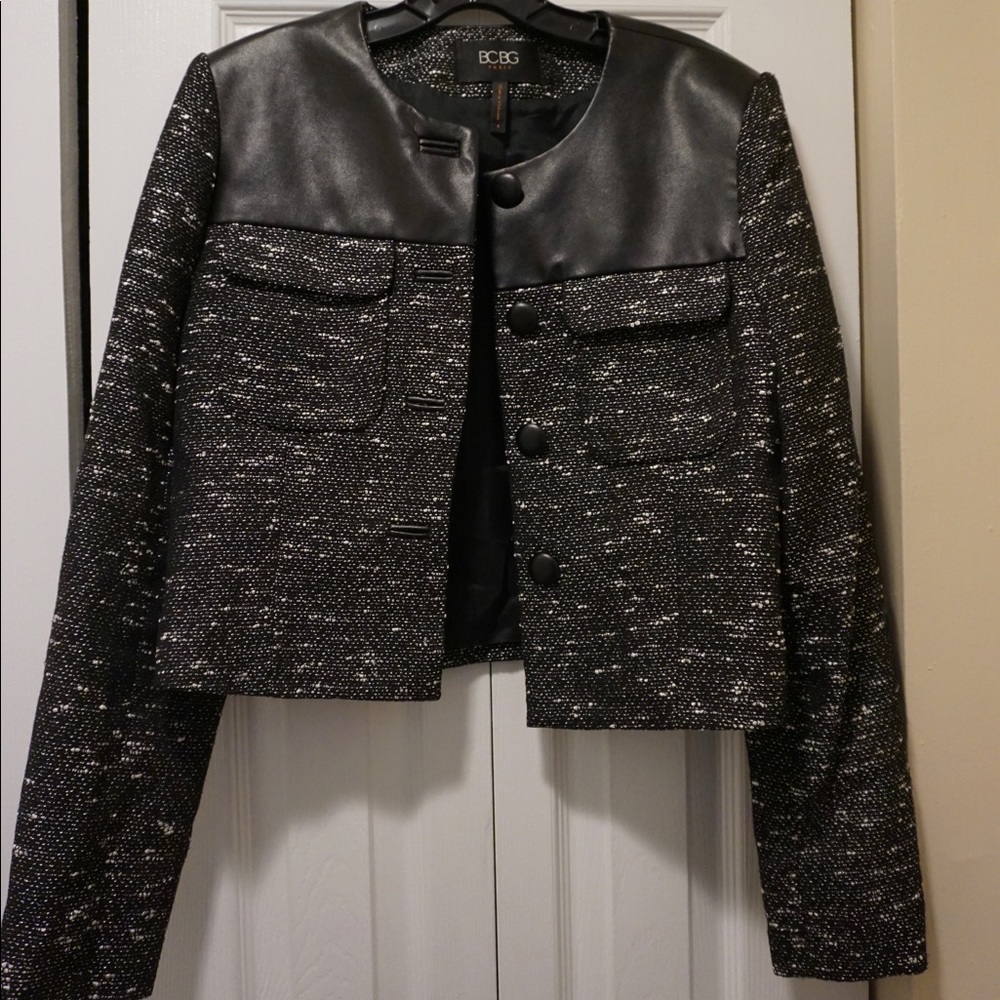 BCBG cropped boucle jacket