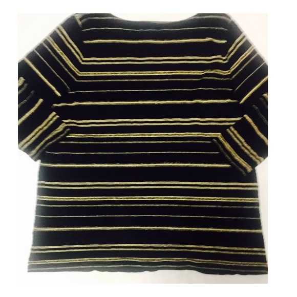 Beautiful Ralph Lauren top! - Picture 2 of 5