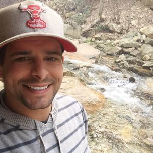 Meet your Posher, Joshua