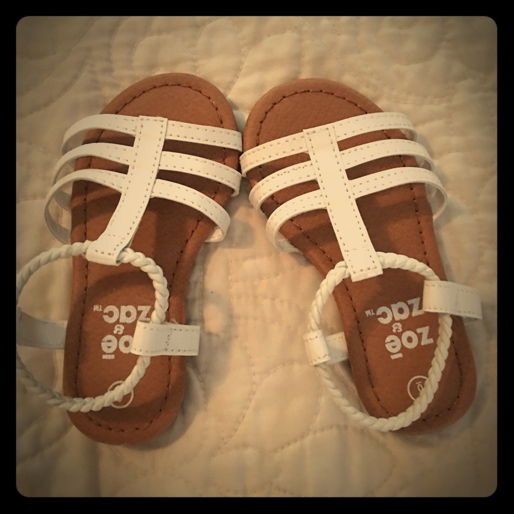 Toddler white sandals size 6