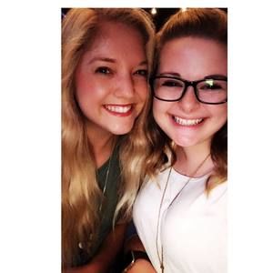 Meet your Posher, Hayley