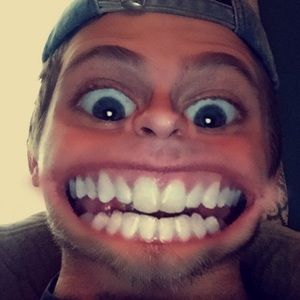 Meet your Posher, Alex