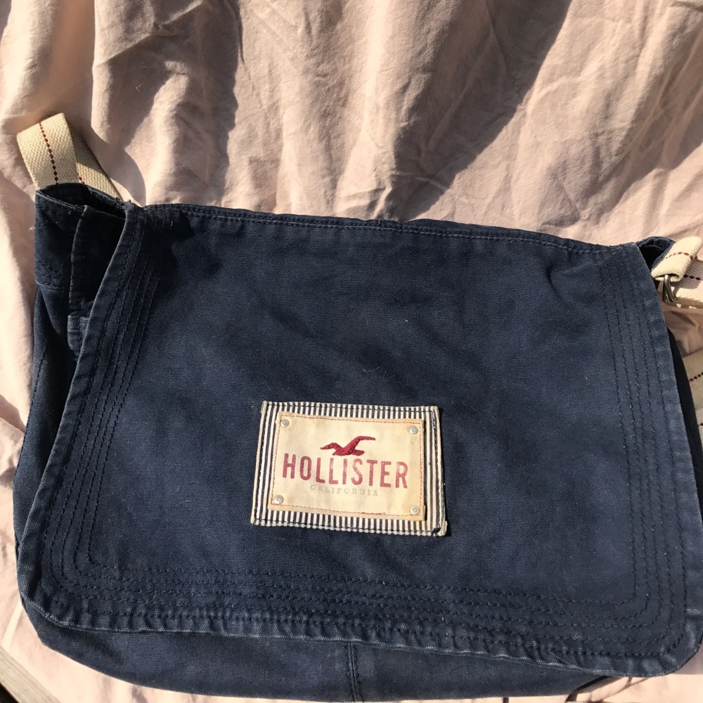 Hollister Cross body Bag
