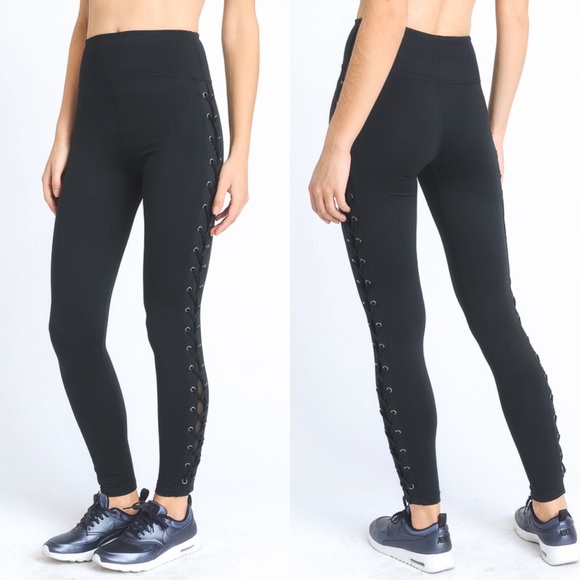 SOLD OUT // Lace Up X Mesh Workout Leggings - Picture 4 of 4