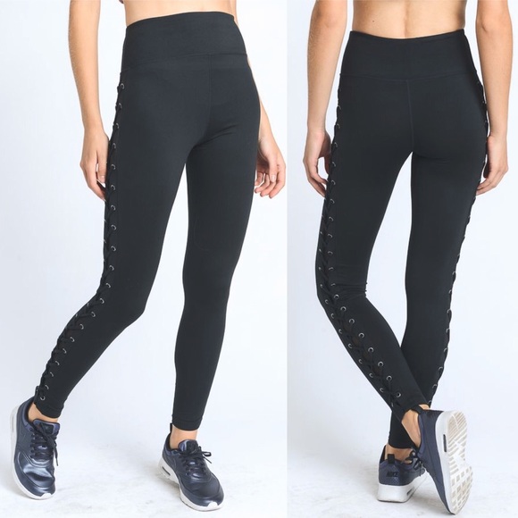 SOLD OUT // Lace Up X Mesh Workout Leggings - Picture 2 of 4