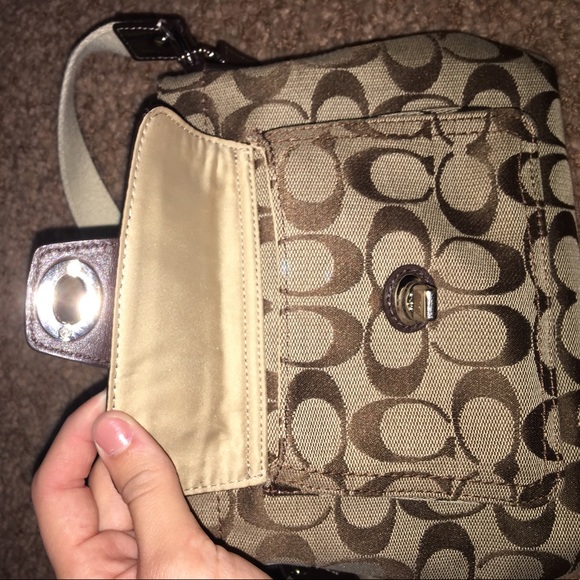 Tan Coach cross body !! NWOT - Picture 3 of 4