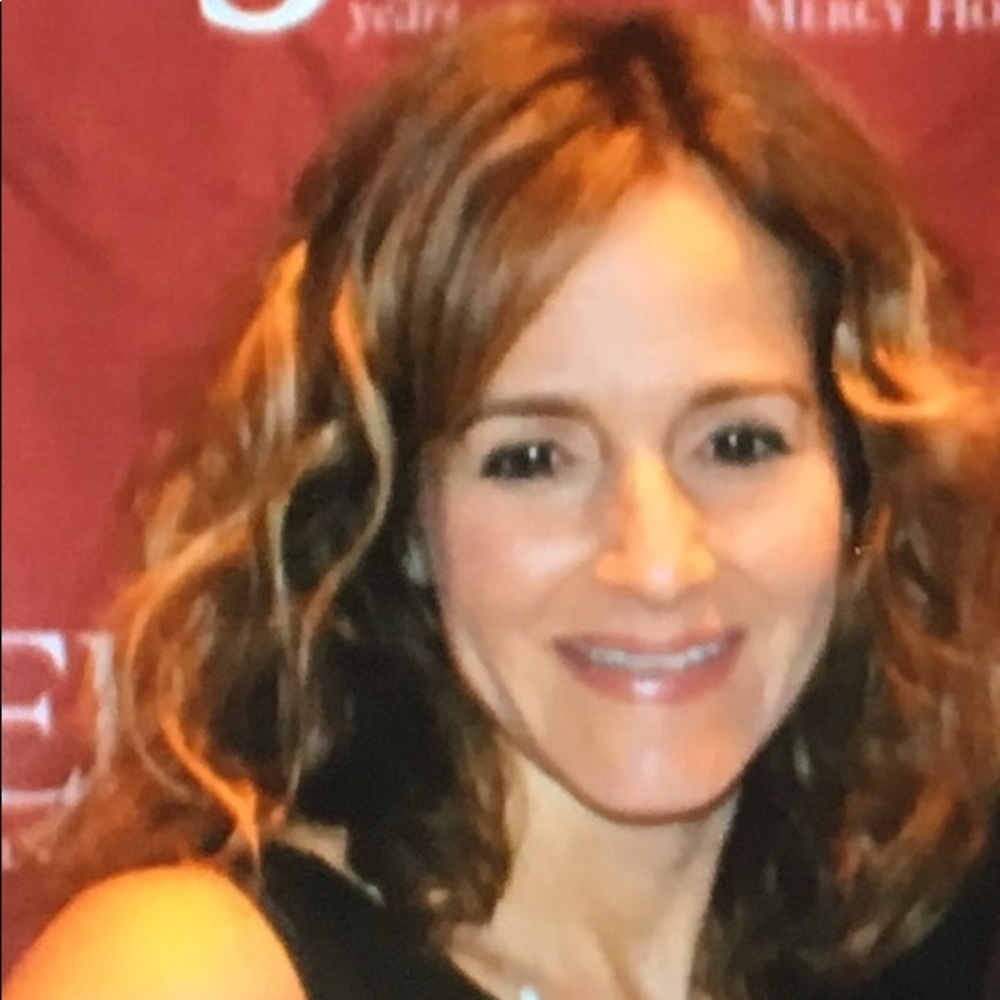 Meet your Posher, Jennifer