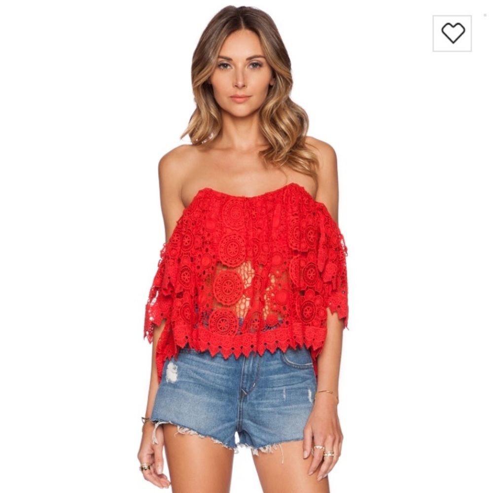 Tularosa- Amelia Top in Cayenne Red