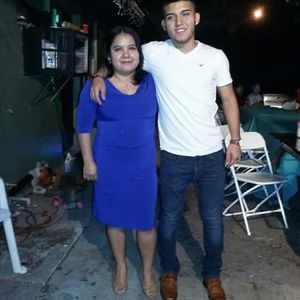 Meet your Posher, Alex