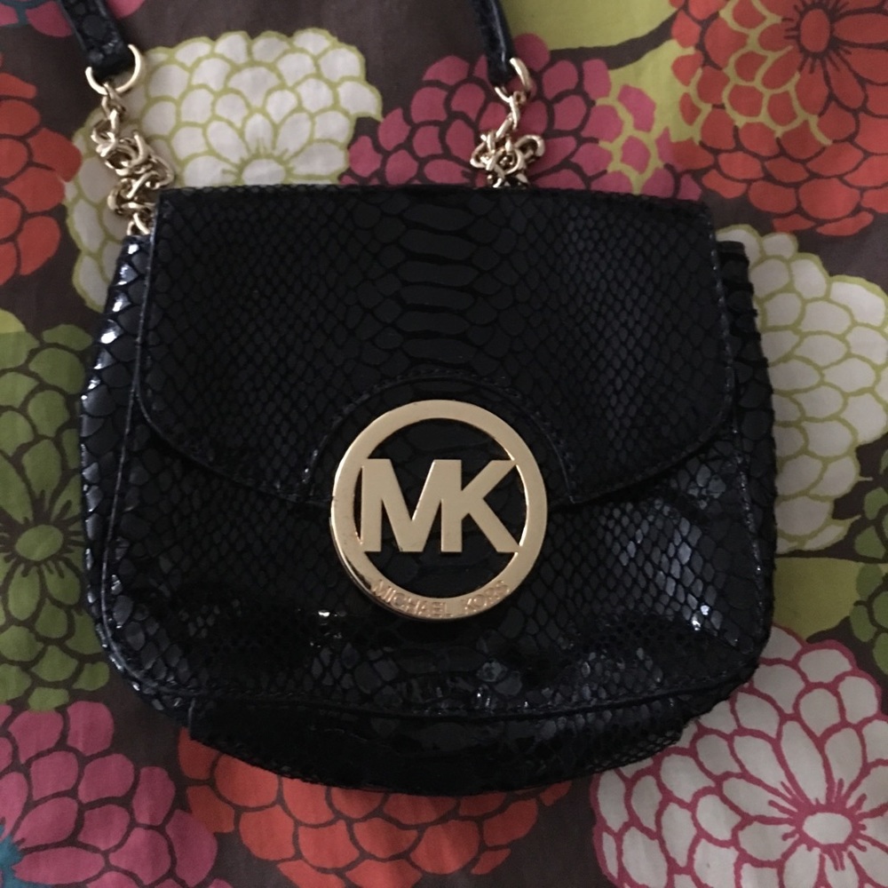 Micahel Kors Crossbody