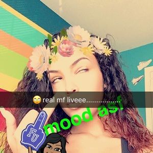 Meet your Posher, Alyssa