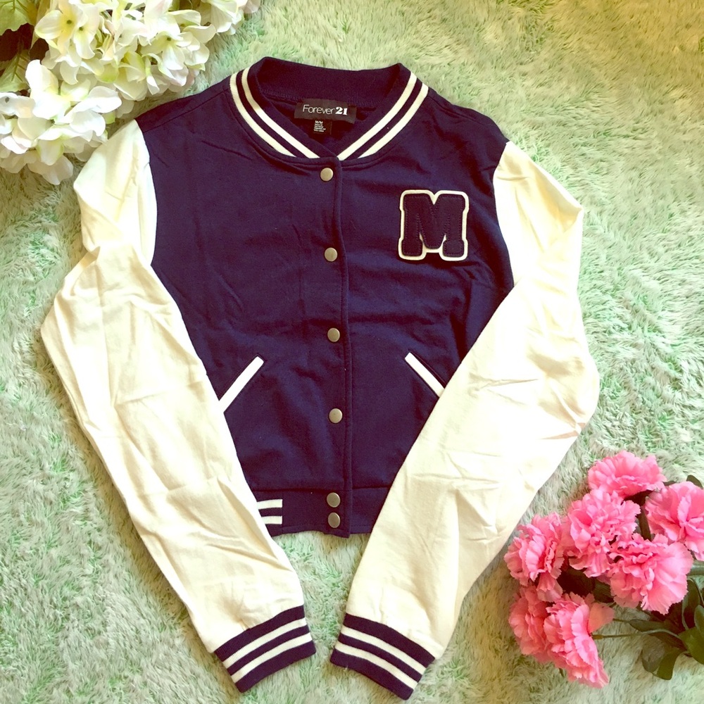 🏆Cropped Varsity Jacket 🏆
