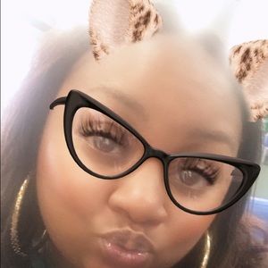 Meet your Posher, Kimberly