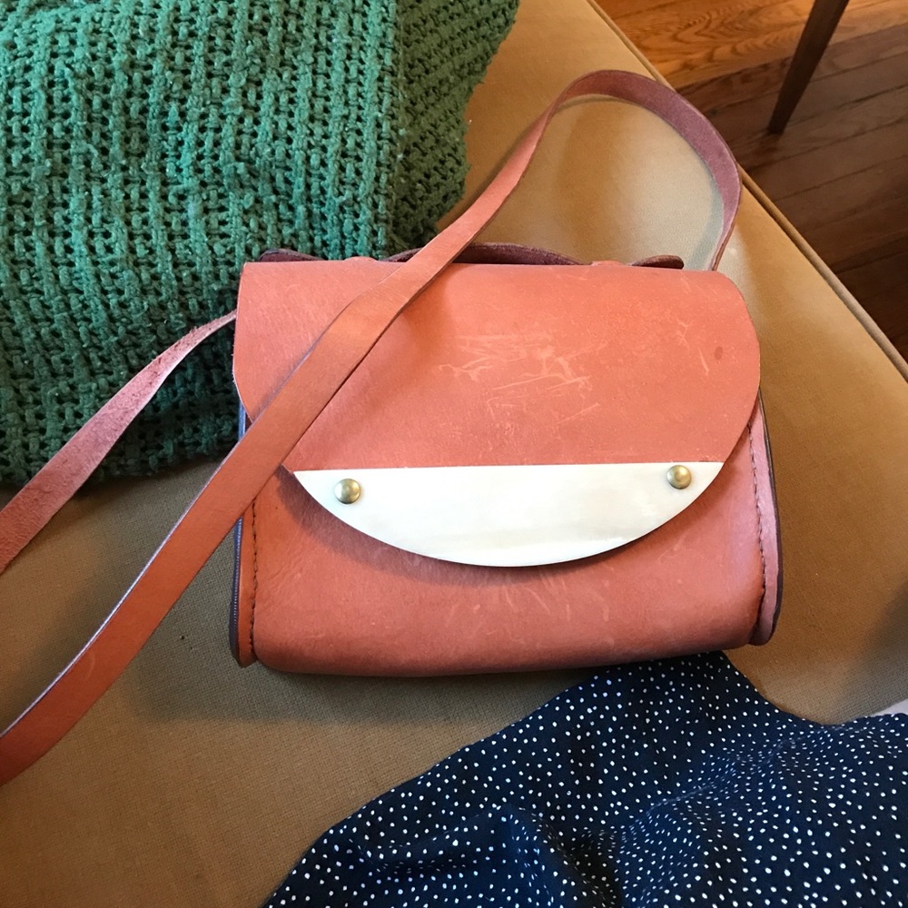 Ana Kras x fait la force leather cross body purse