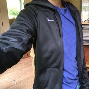 NIKE THERMA-FIT HOODED JACKET