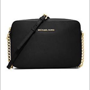 Michael Kors Jet Set Crossbody Purse