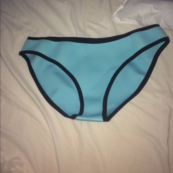 To small - Picture 2 of 2