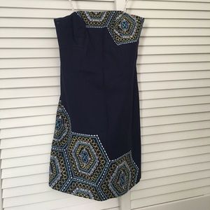 Beautifully embroidered Lilly Pulitzer, size 00