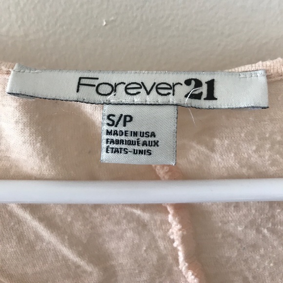 Lace sleeve crop top - Picture 3 of 3