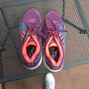 Saucony ride 6 power grid running shoes