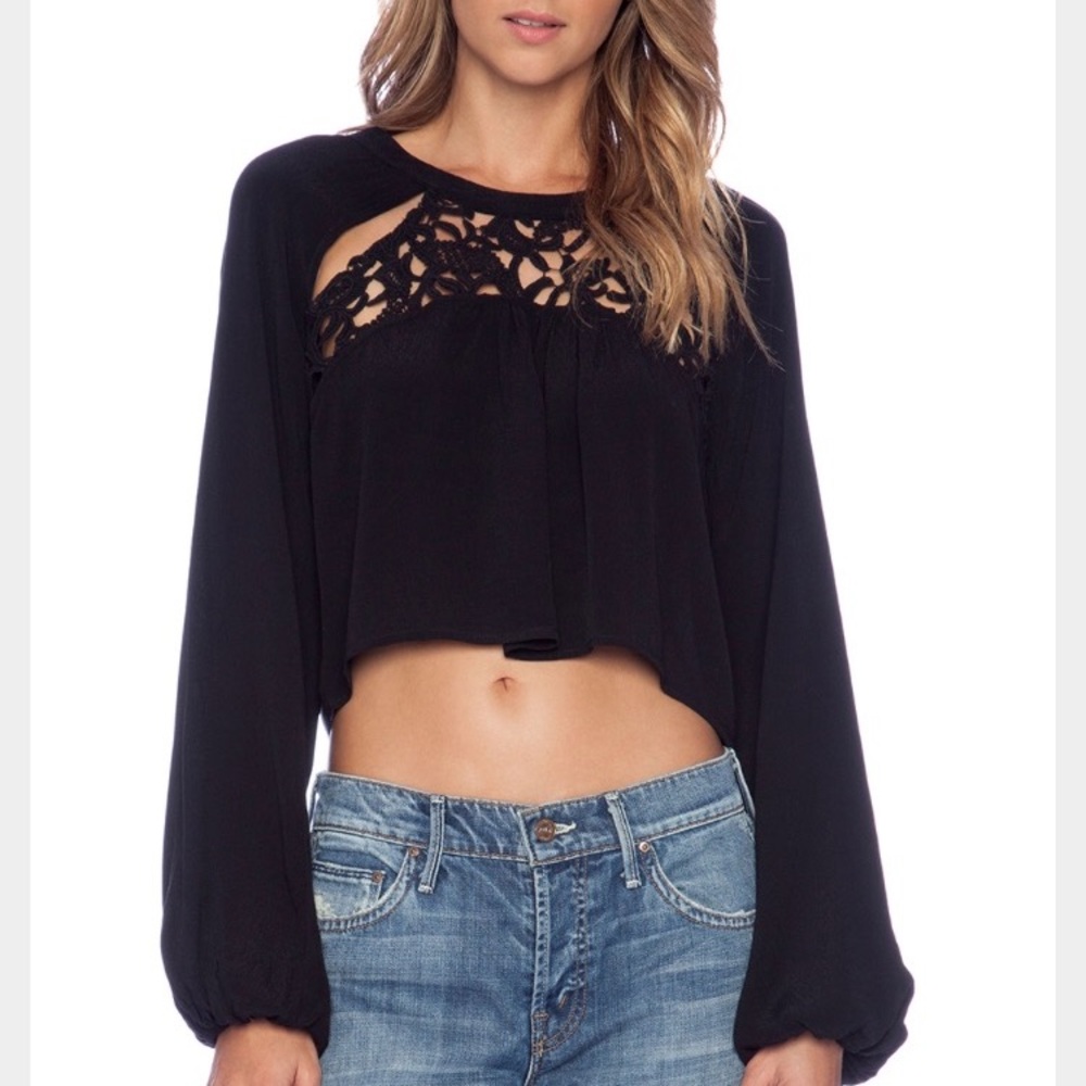 Tularosa - Forever Top in black