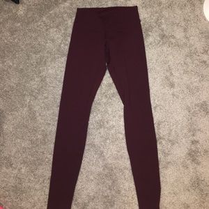 maroon lulu leggings