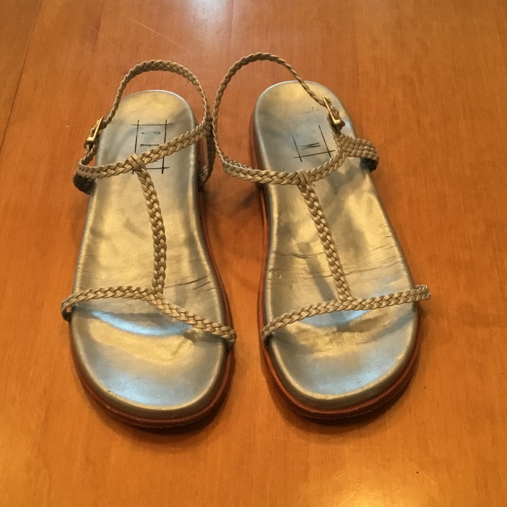 GEM braided leather sandals. Size 8 silver gray.