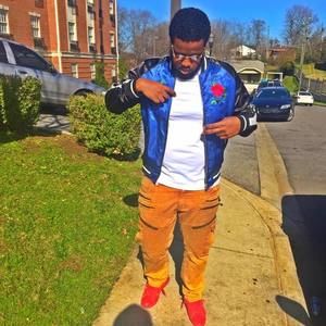 Meet your Posher, Jakari