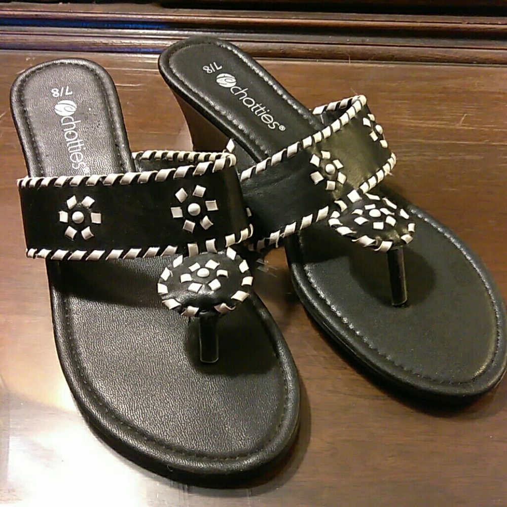 Chatties sandals