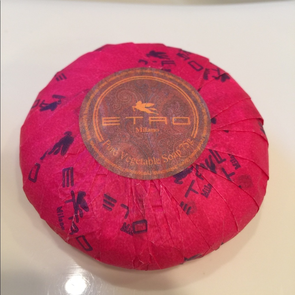Etro soap 🛍 - Picture 2 of 3