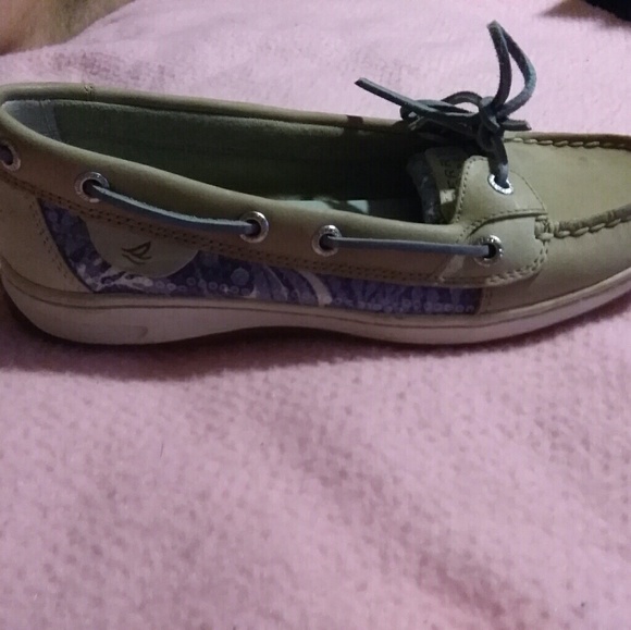 Sperry shoes - Picture 3 of 4