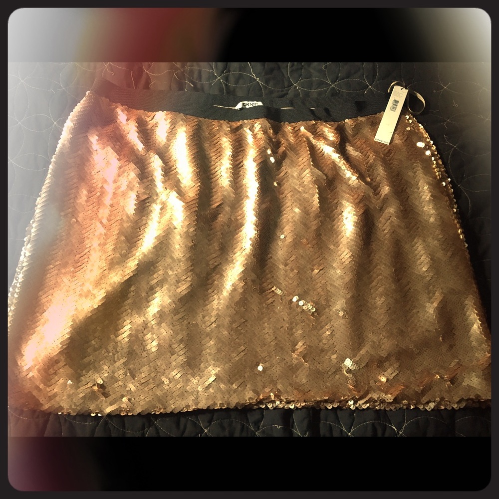 DKNY gold sequin skirt brand new 2X