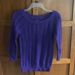 American Eagle 3/4 Sleeve Sweater