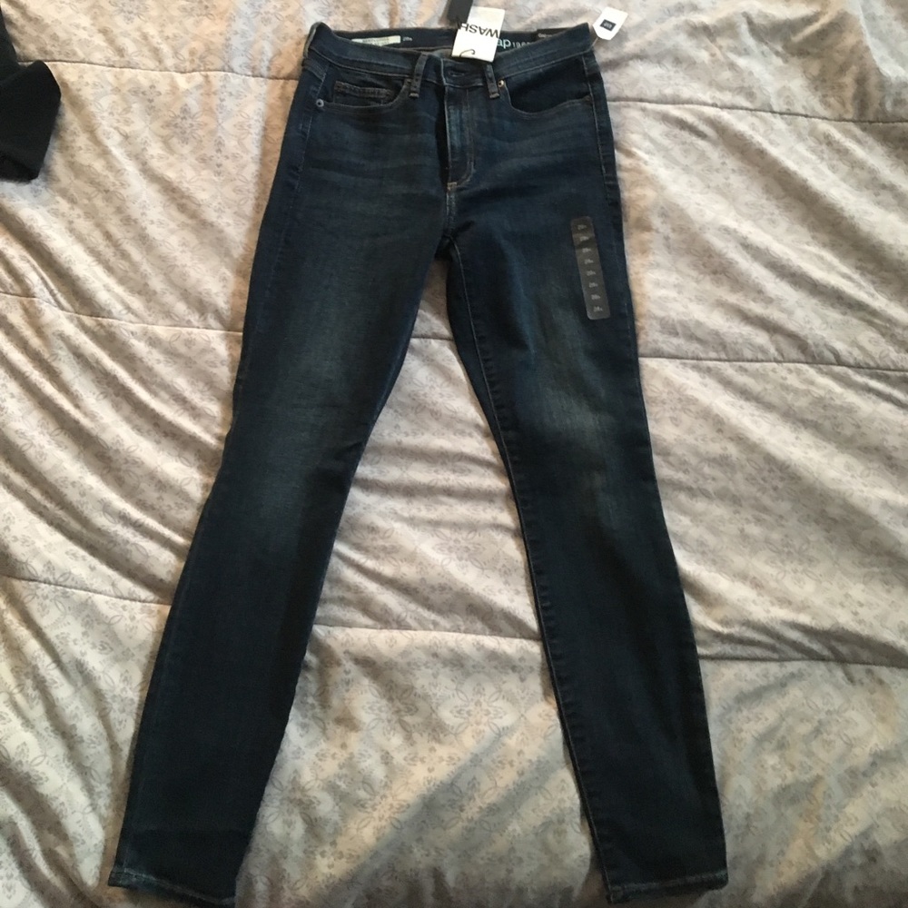 Gap Jeans 28s