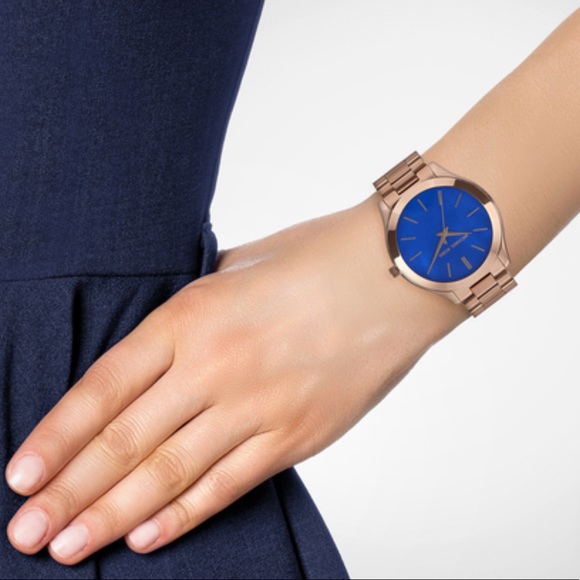 Michael Kors blue mother of pearl rose gold watch - Picture 5 of 8