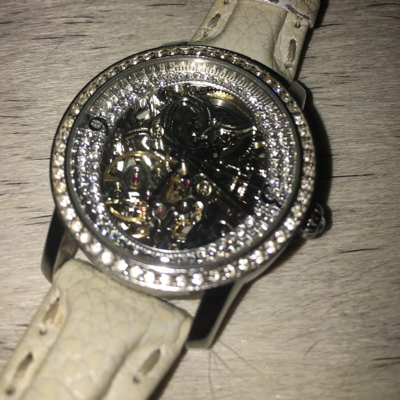 BGBGMAXAZRIA watch main image 4