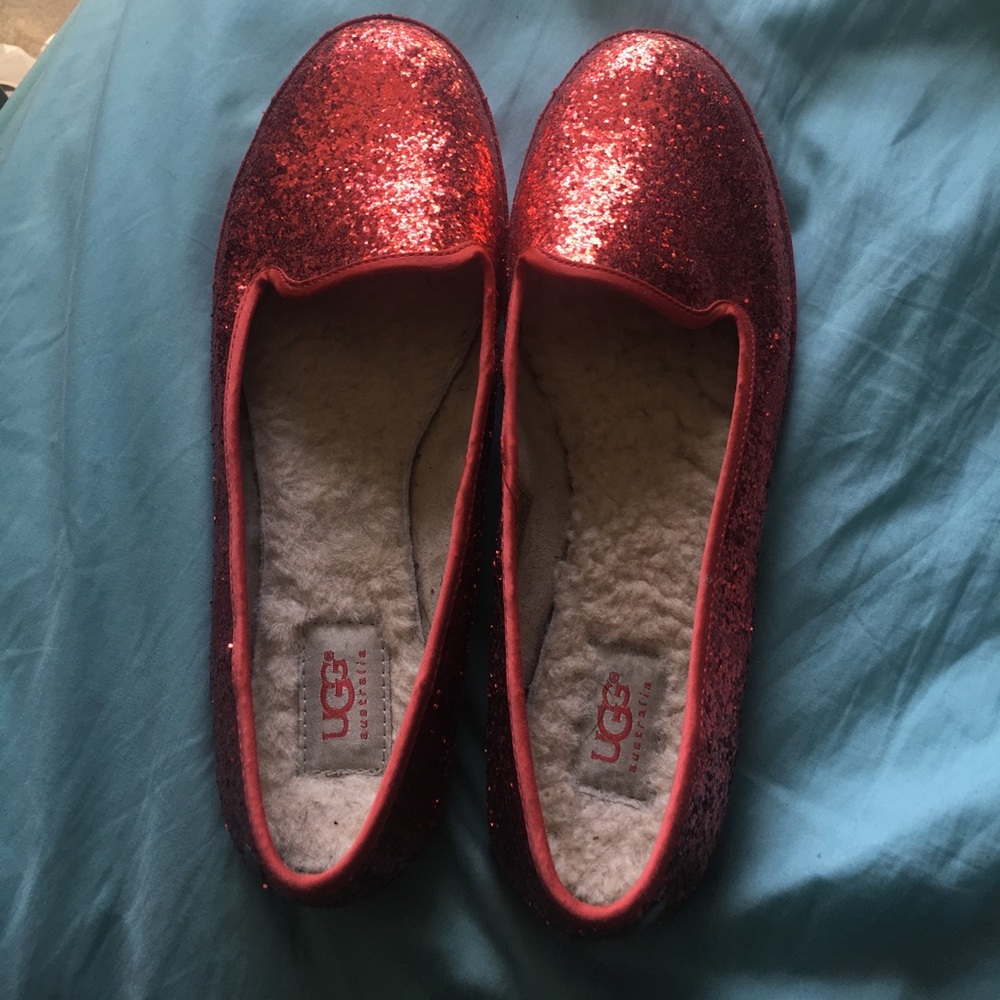 Ugg Vista flats