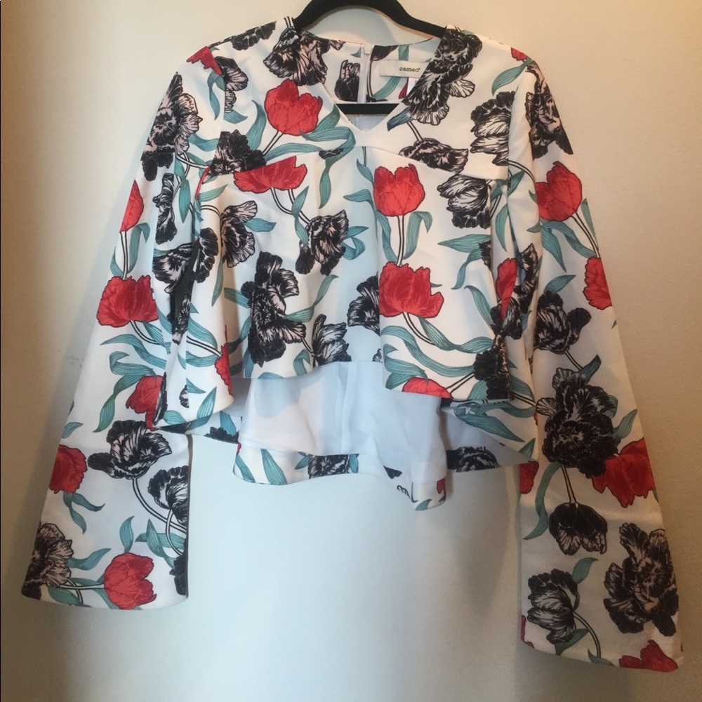 Cameo- exclusive floral print top