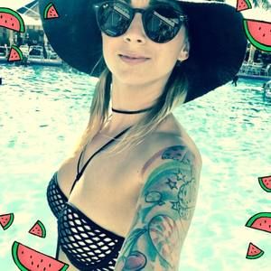 Meet your Posher, Lucie