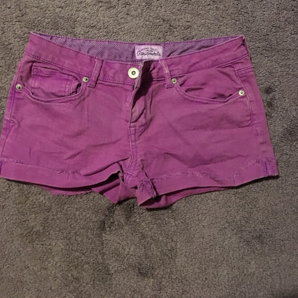 Shorts - Picture 3 of 4