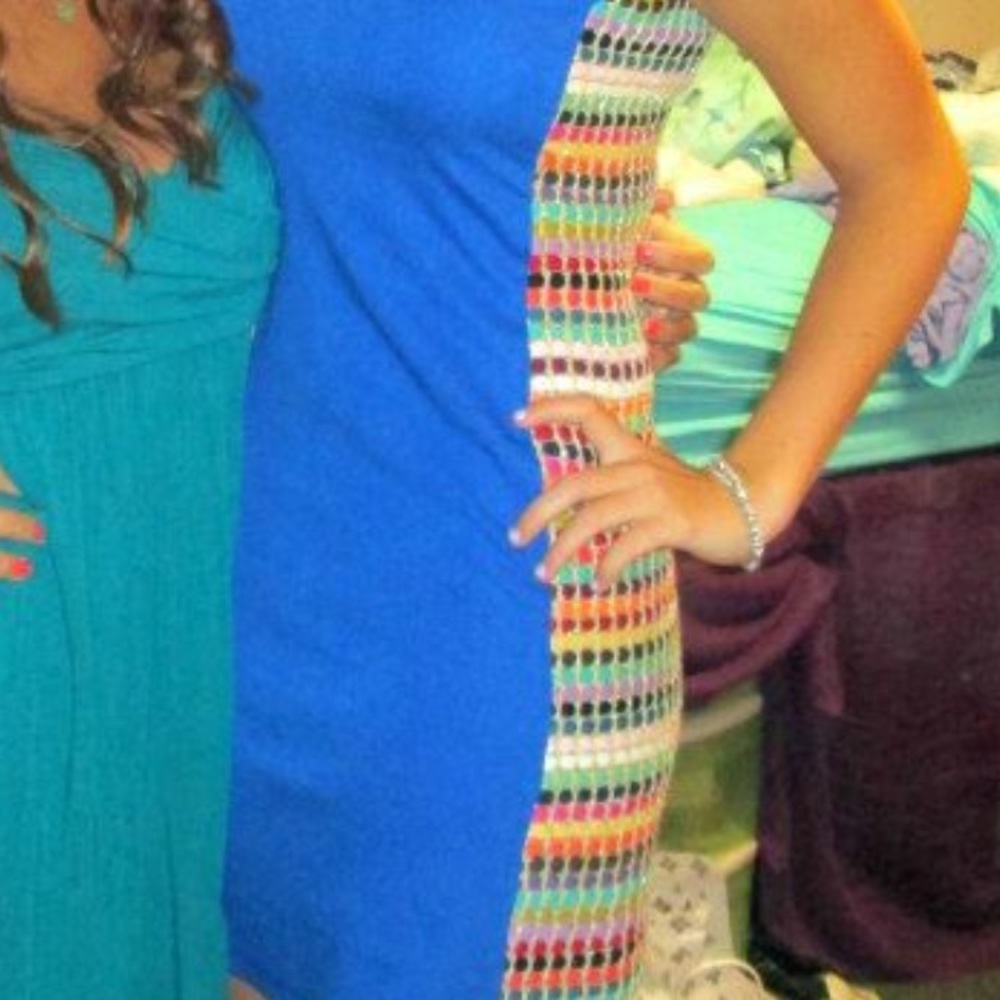 Colorful form fitting dress