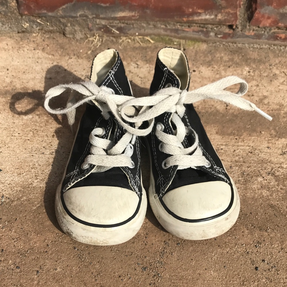 Kids Black Hightop Converse- Size 6