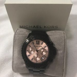 Mickeal kors watch